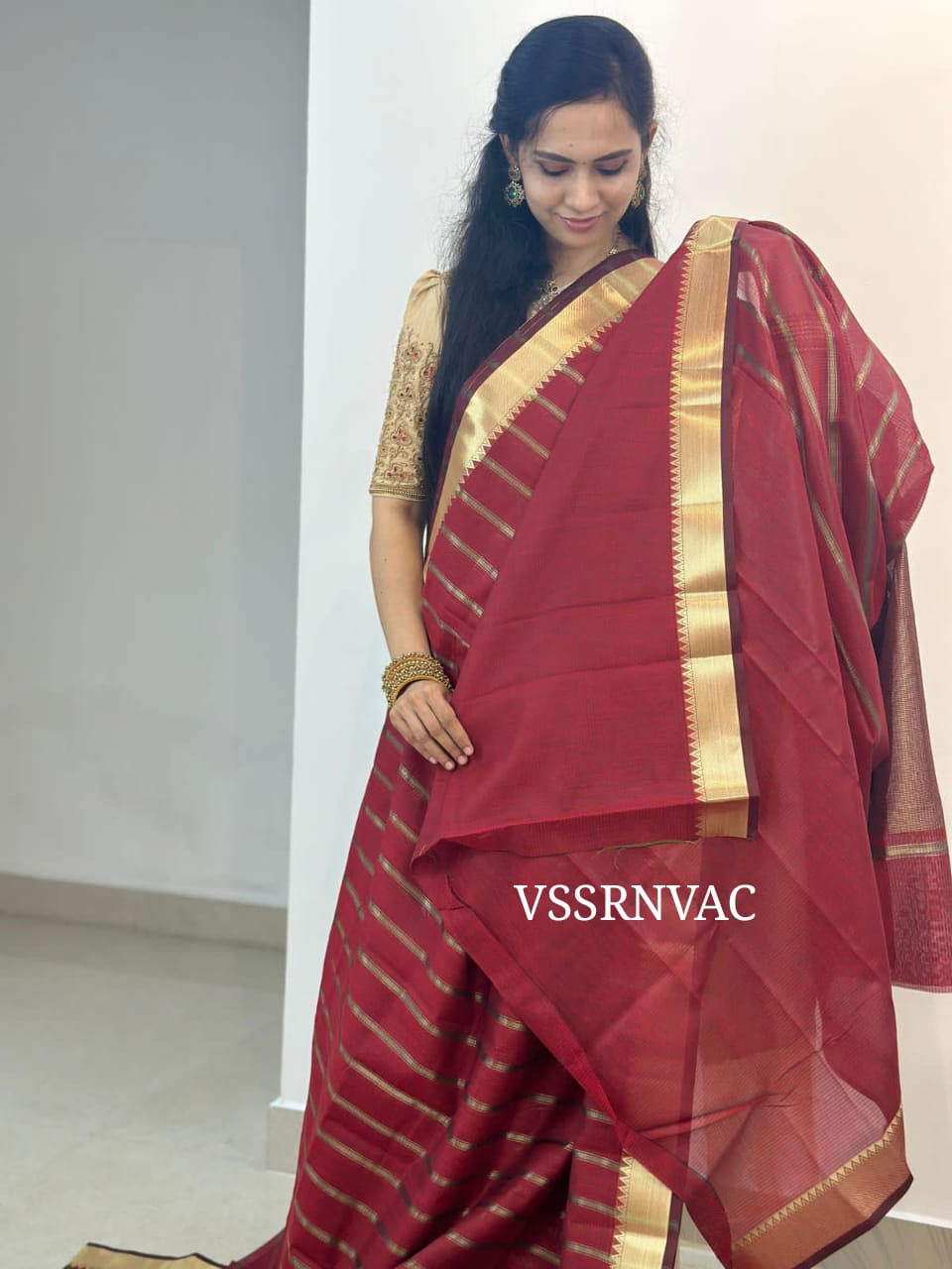 Manglori semi silk soft cotton sarees with plain blouse border to sleeves😍