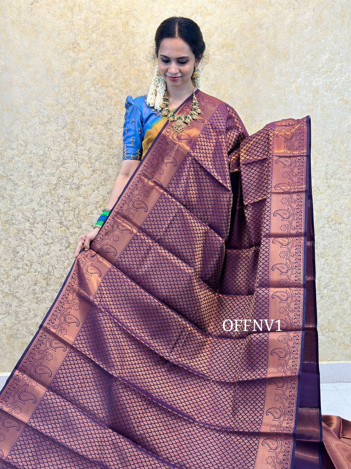 Semi silk saree with full zari Offer price