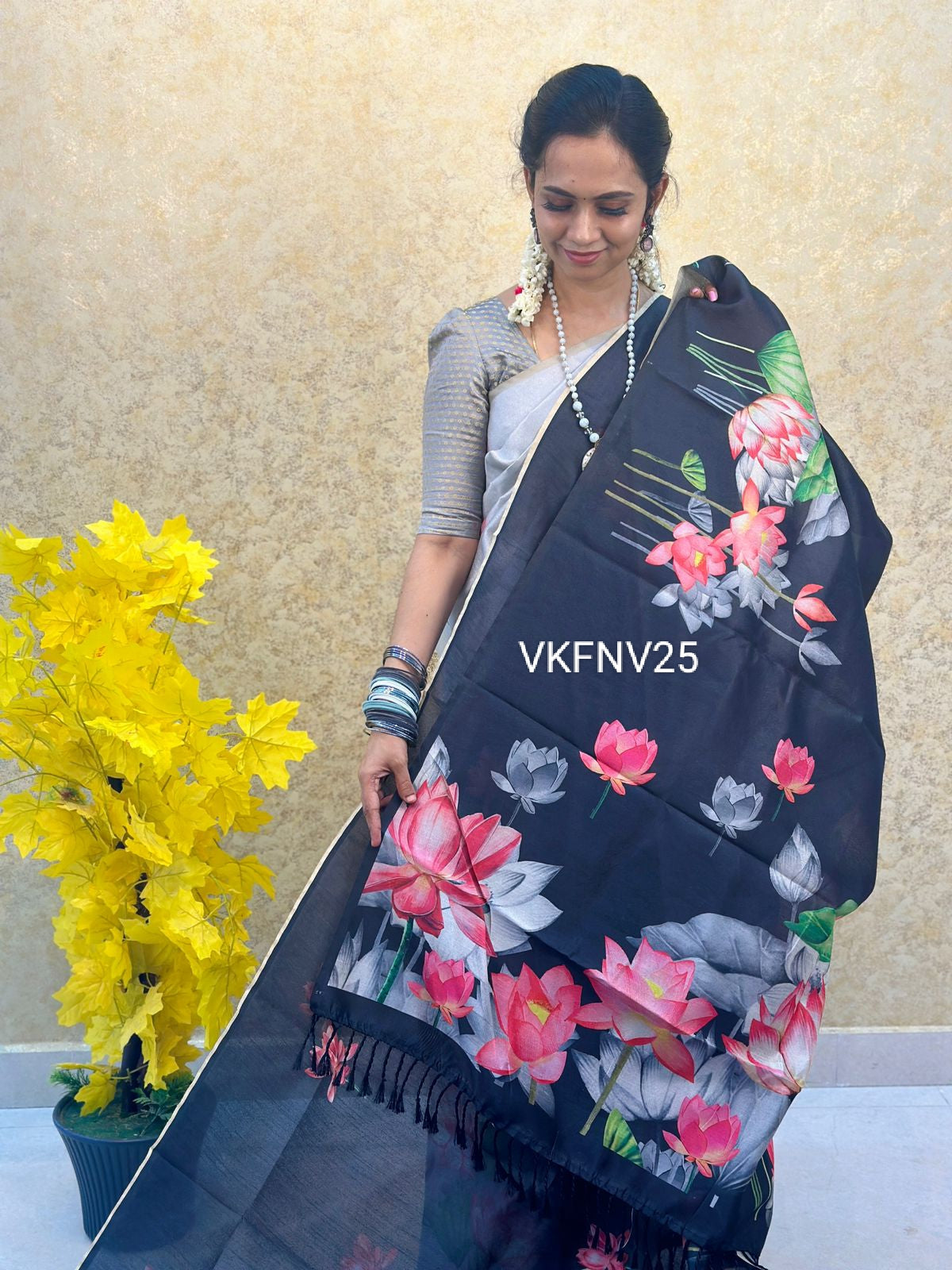 Tussar semi silk saree with trending design sold❌