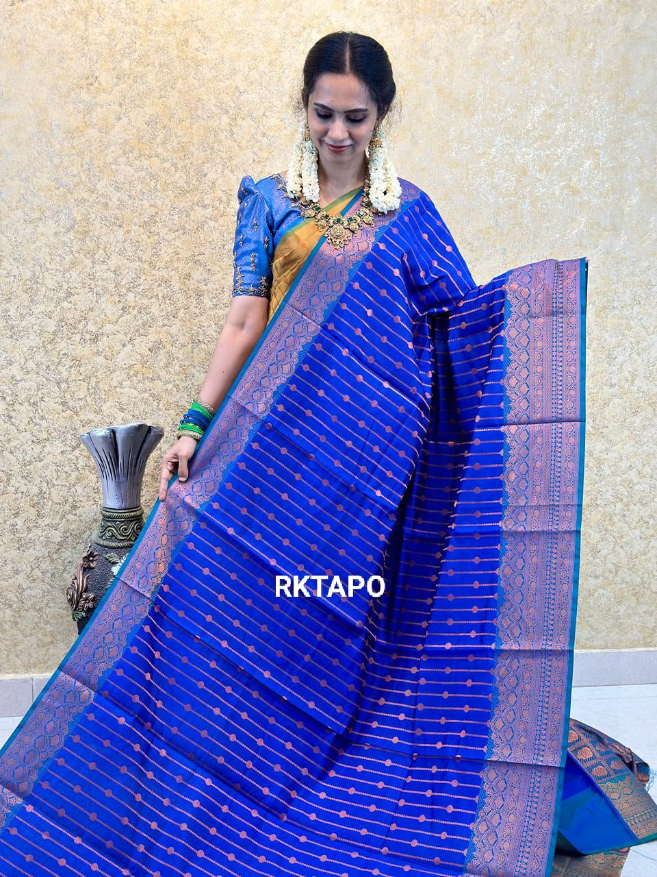Semi soft silk saree prebook⌛
