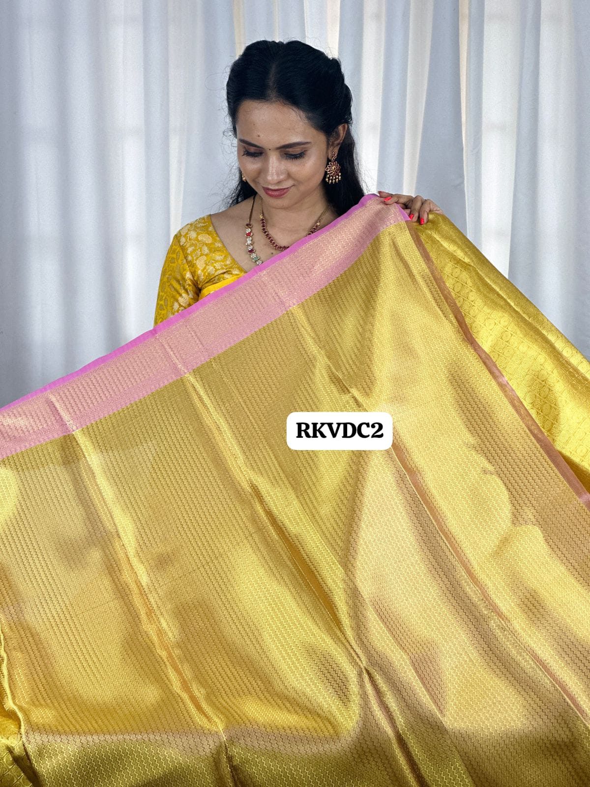 Katansemi silk saree š„³ Prebook