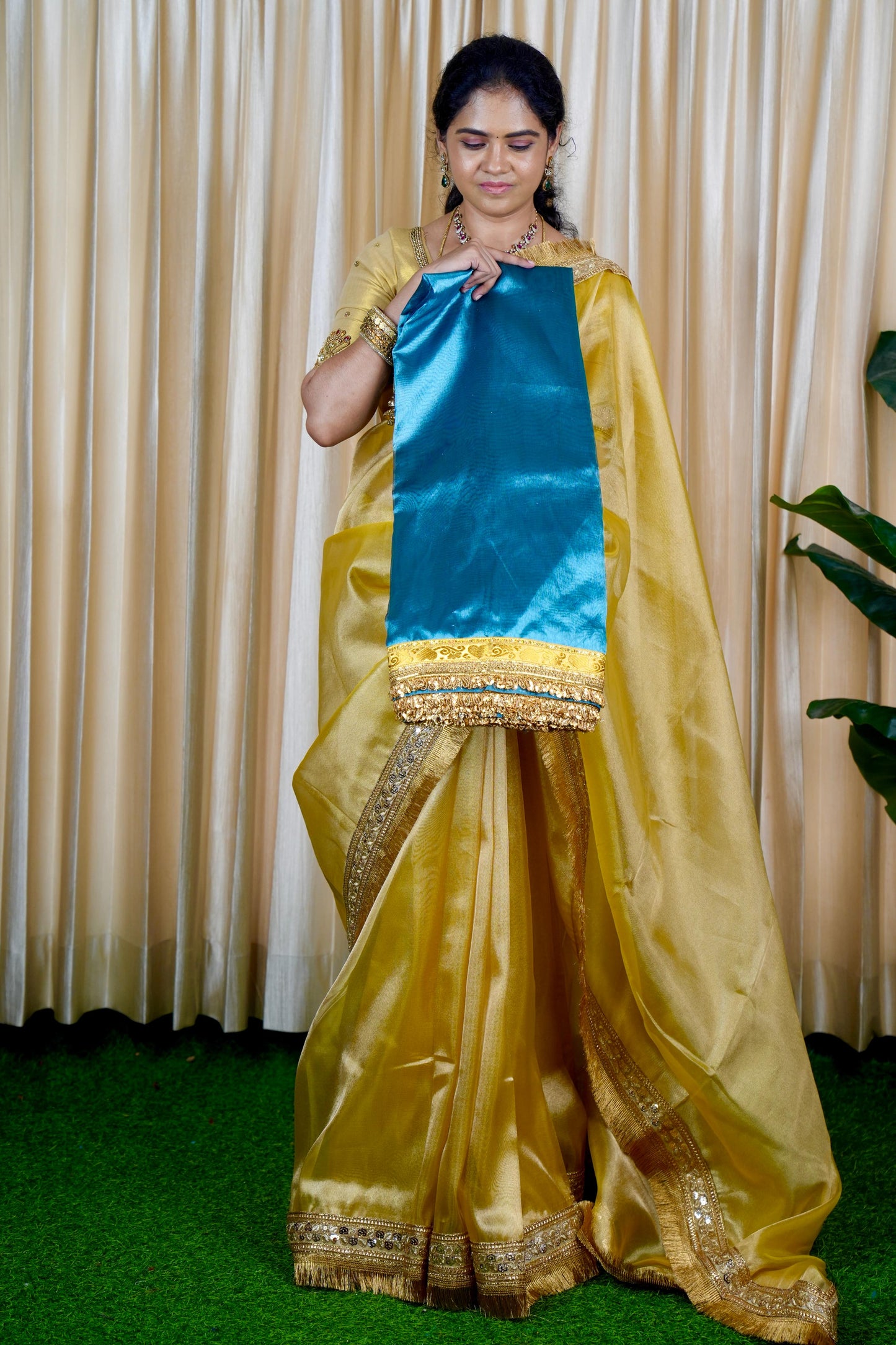 Aadi offer🌹Tissue saree 🥰