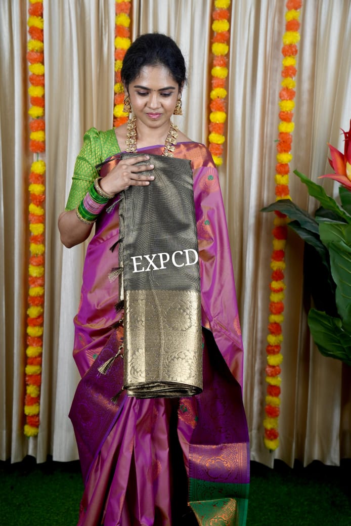 Tissue sarees. 🌹offer