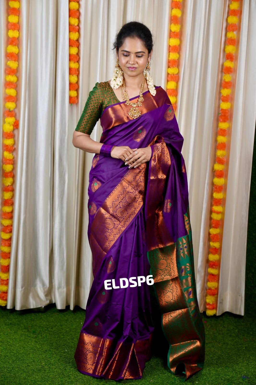 Soft silk sareeš„³