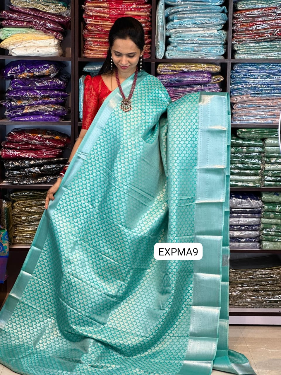 Bridal semi silk sareeš„³