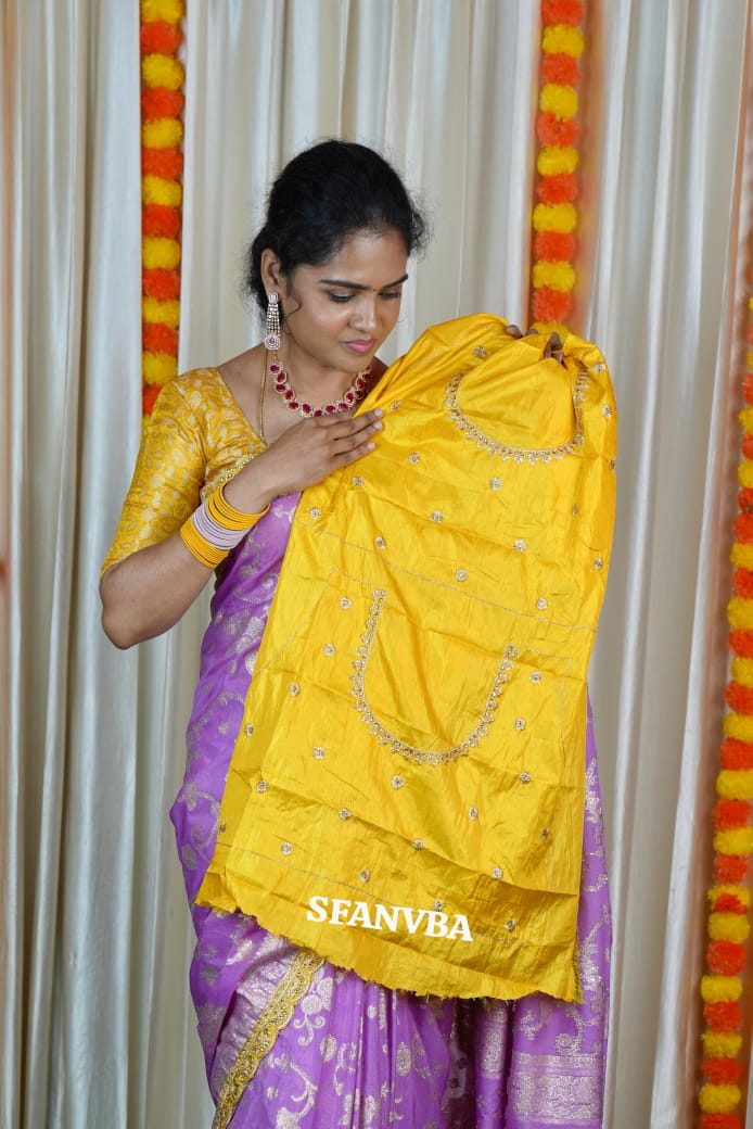 Partywear sarees sold❌