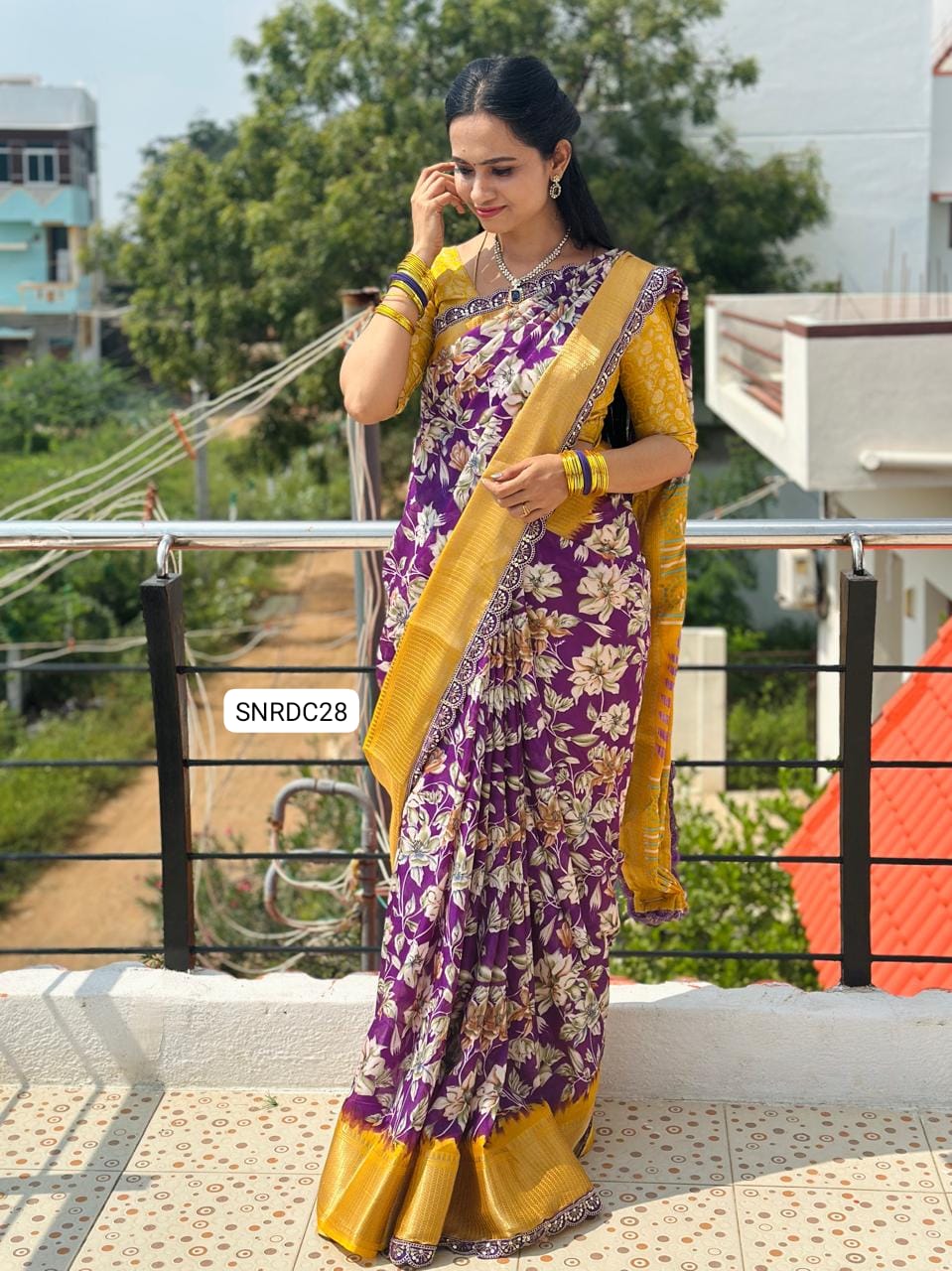 iconic soft silk with lace border prebook❌