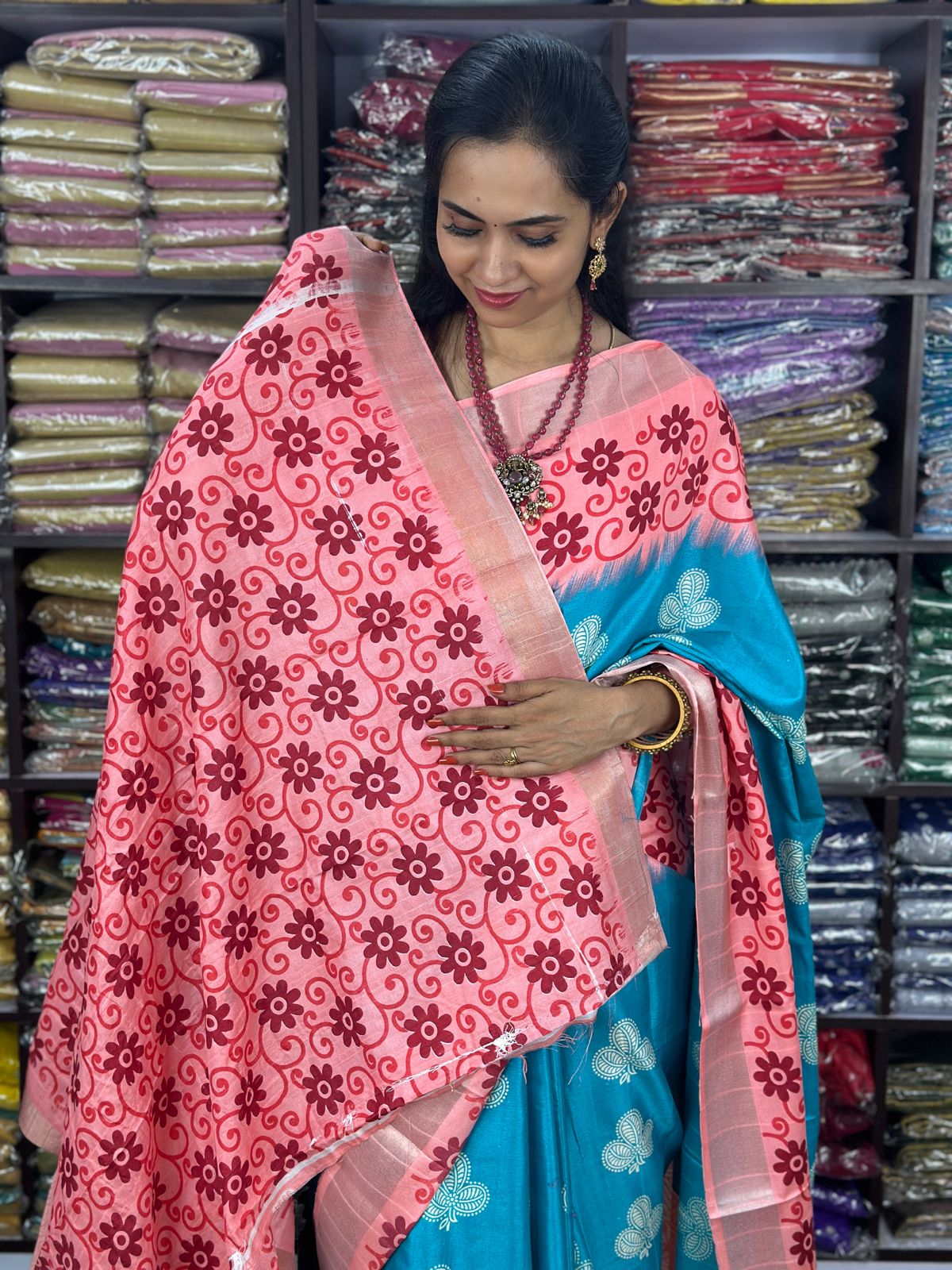 šSoft cotton mix sarees at unbelievable price. Donāt missā