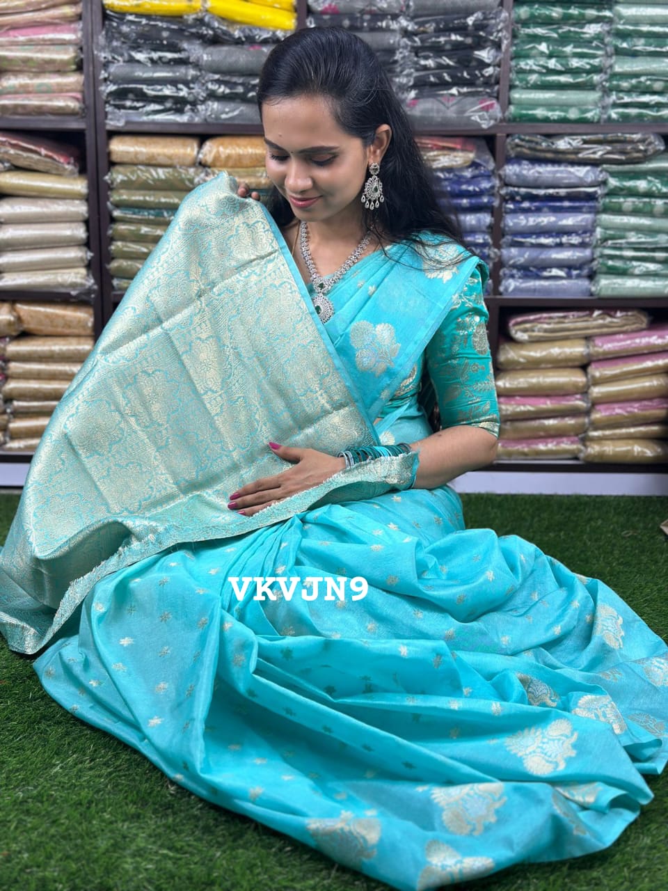 Soft warm silk saree 🥳 prebook