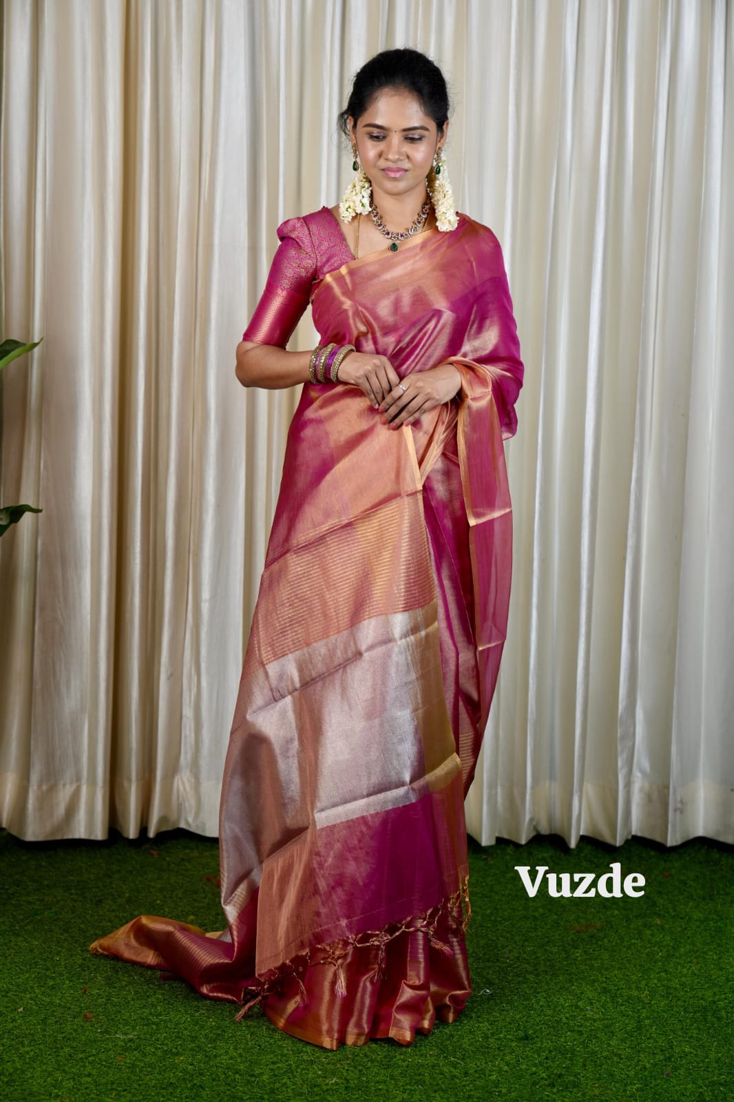 Kadhi tissue saree 🥳