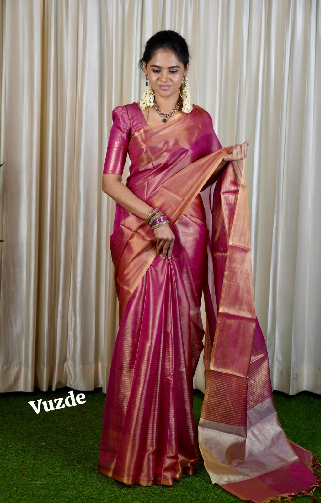 Kadhi tissue saree 🥳