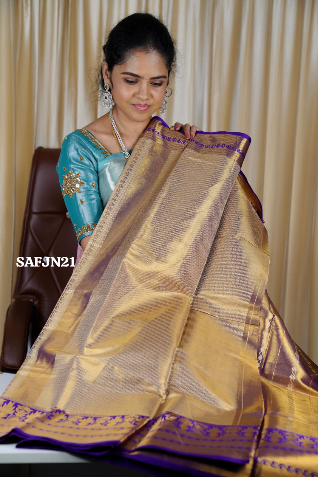 Kanchipuram inspired sareeš„³