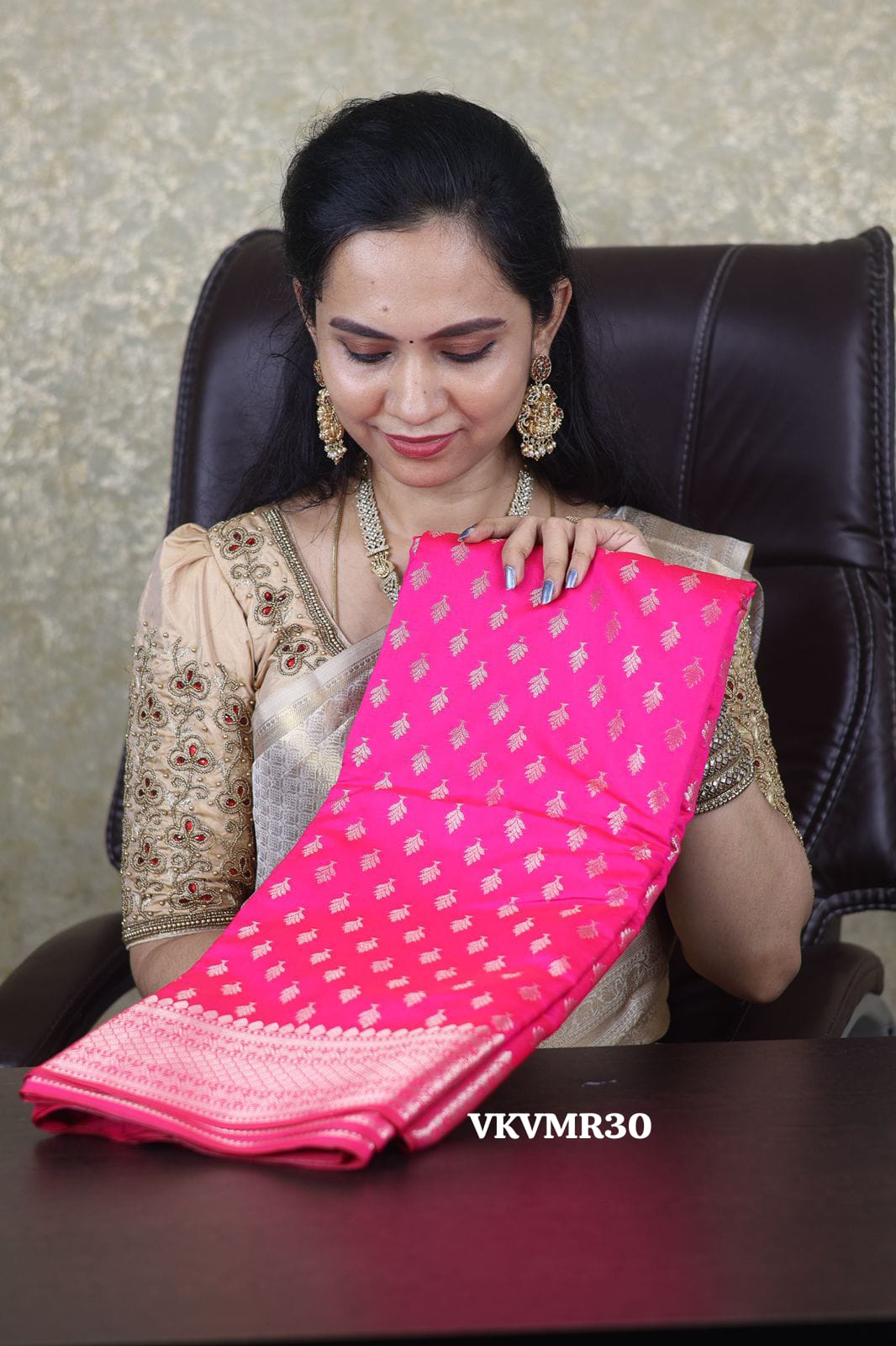 Semi katan silk saree. 🥳prebook
