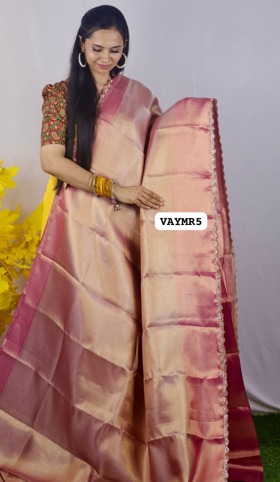 Jothika saree with lace borderš„³