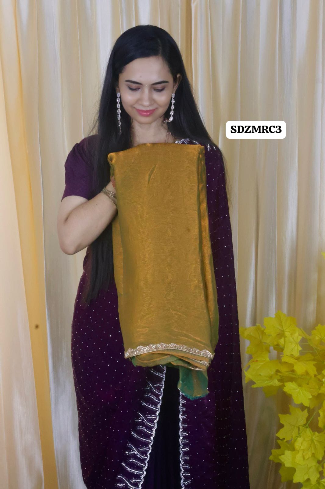 Heavy metallic space silk saree 🥳✅
