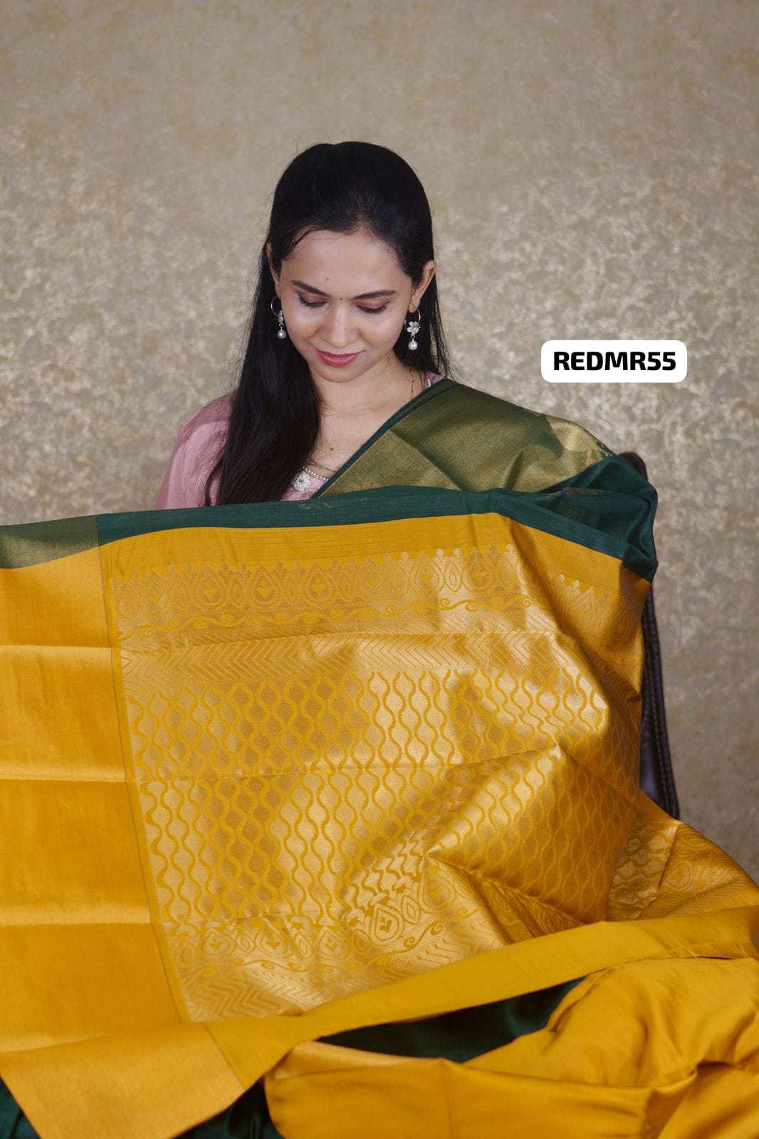 Premium quality silk cotton saree 🥳