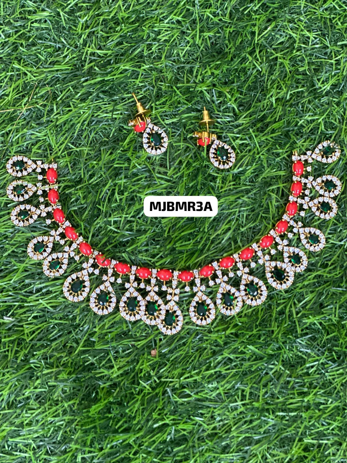 Jewel set with back rope 🥳
