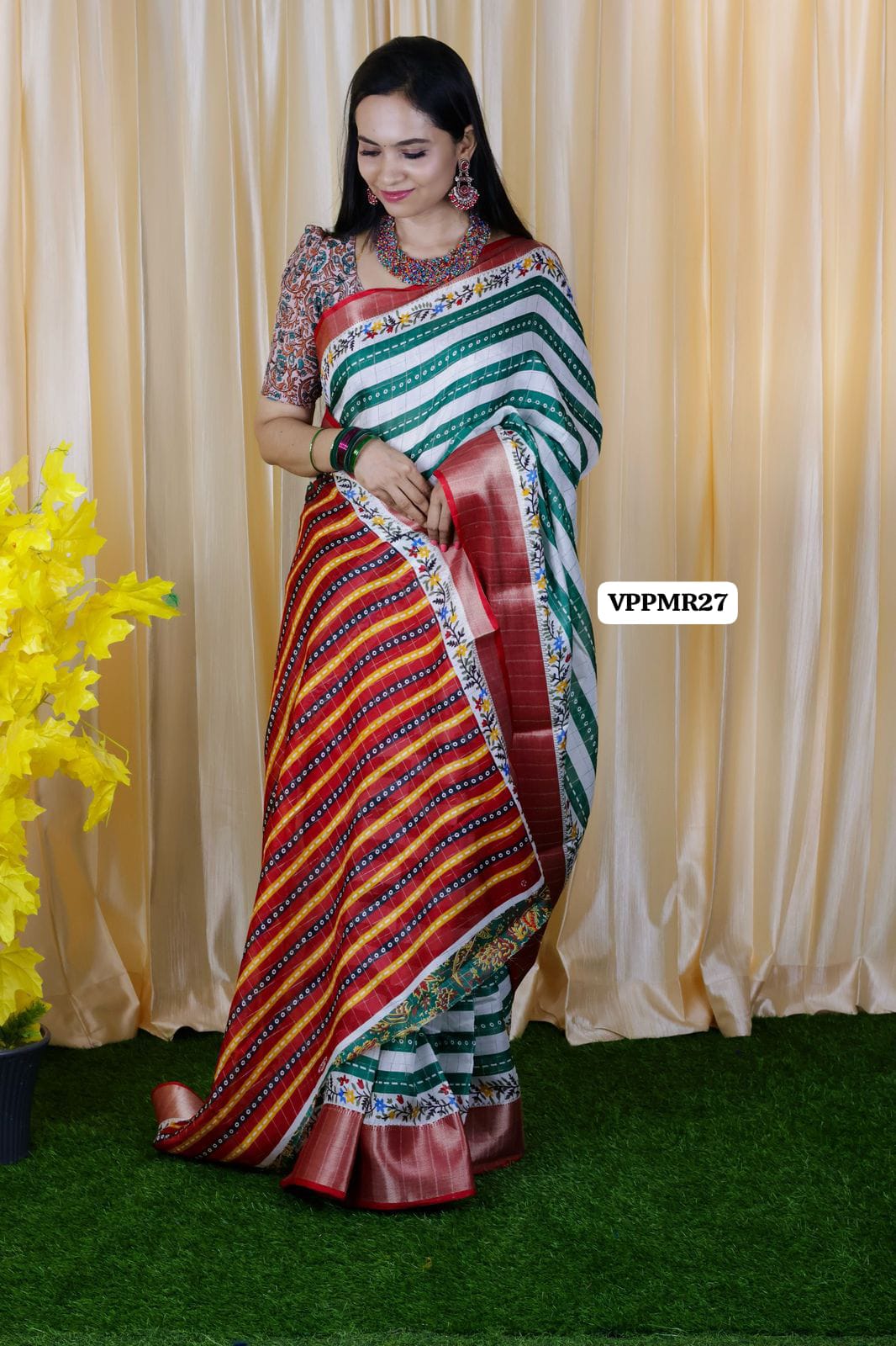 Budget friendly dola silk with kalamkari blouse ❌