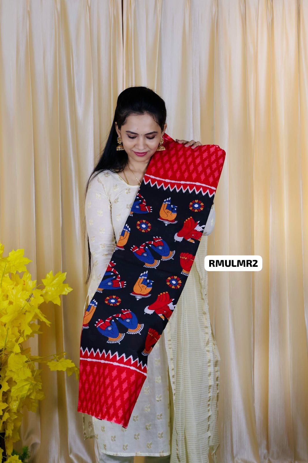 mul mul cotton sarees . 5.5 mtr saree with running blouse