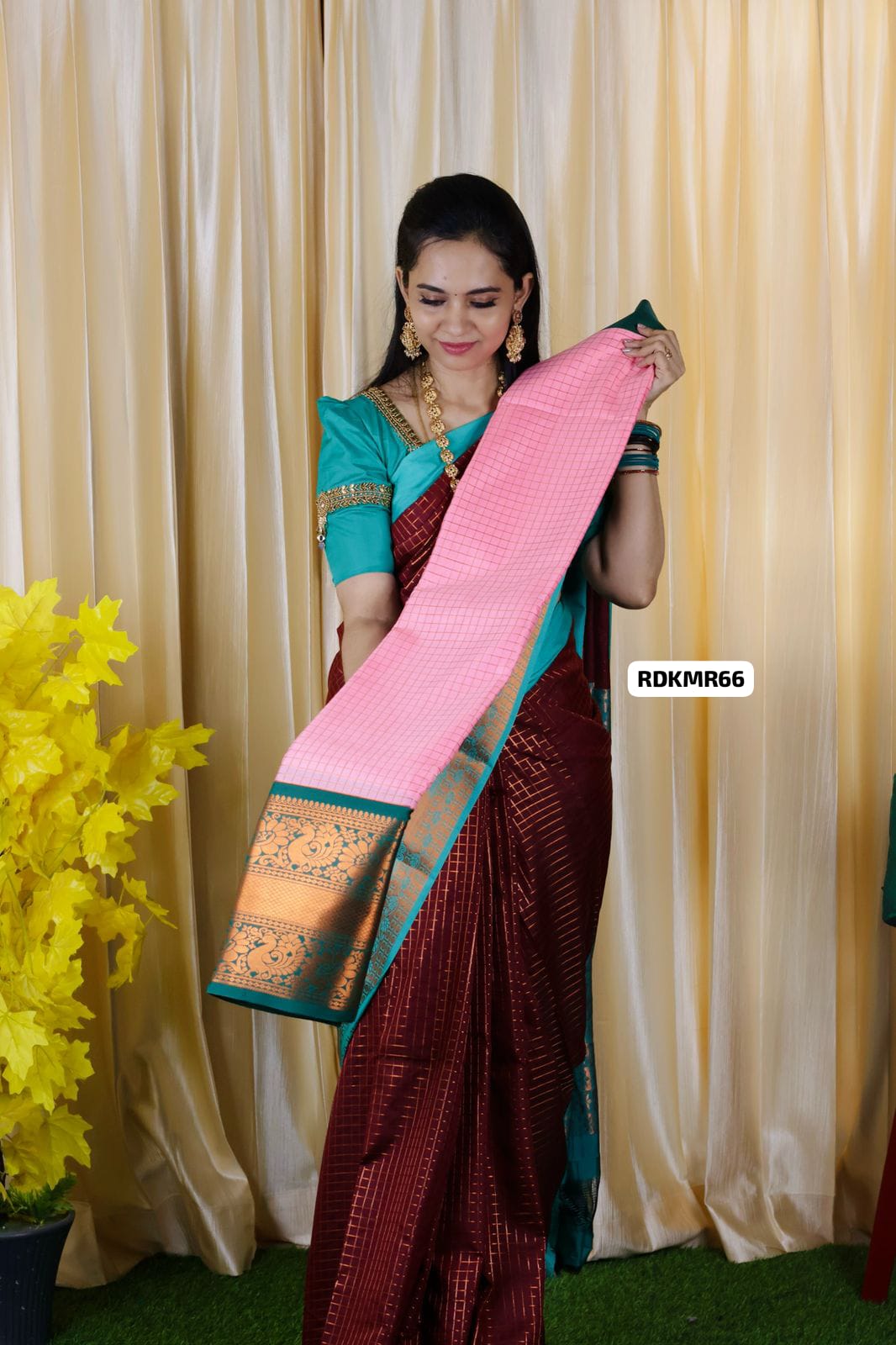 Kanchi semi silk saree with kattam design 🥳