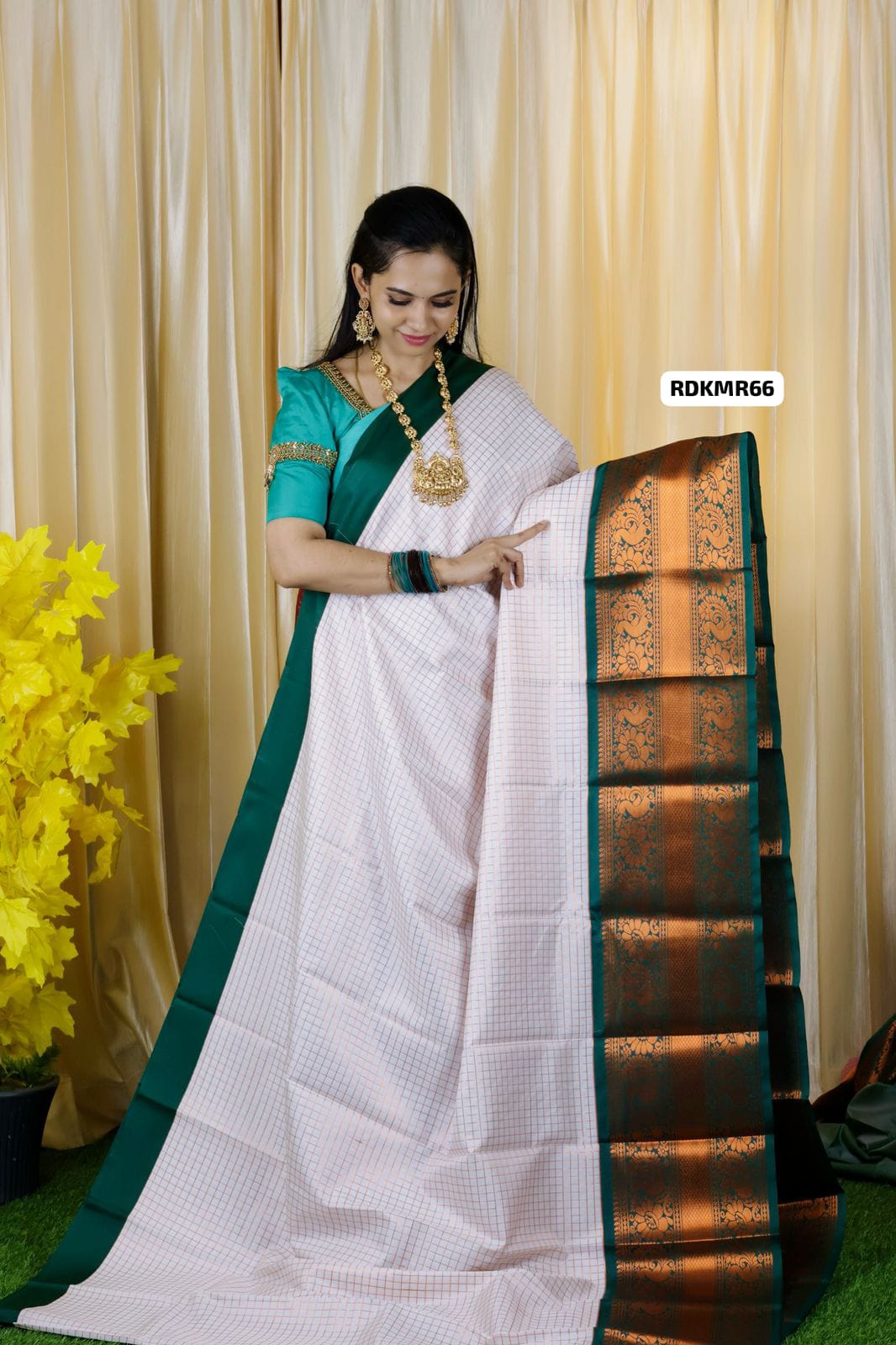 Kanchi semi silk saree with kattam design 🥳