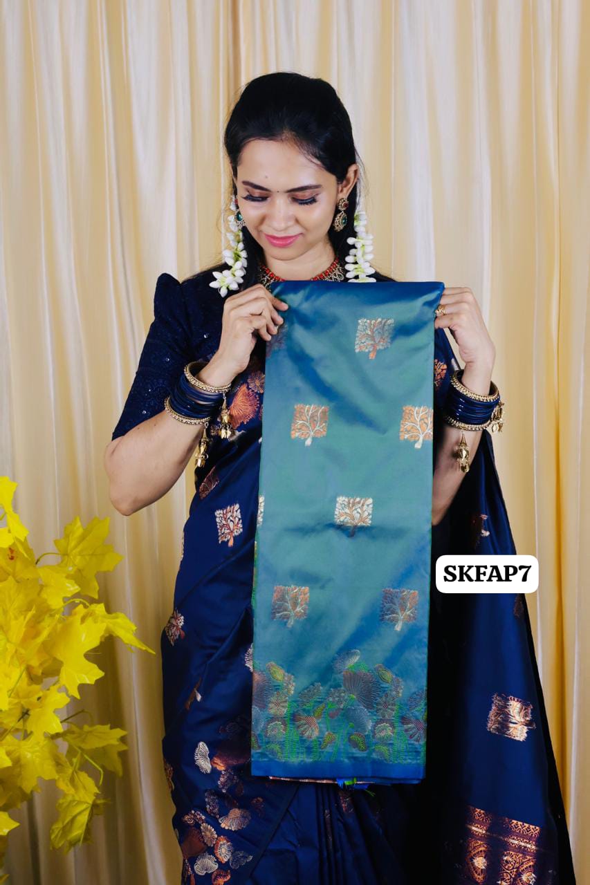 Most trending Semi soft silk saree with zari weaving 😍🥳