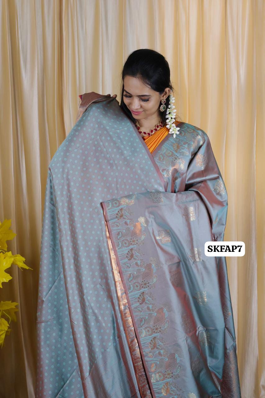 Most trending Semi soft silk saree with zari weaving 😍🥳