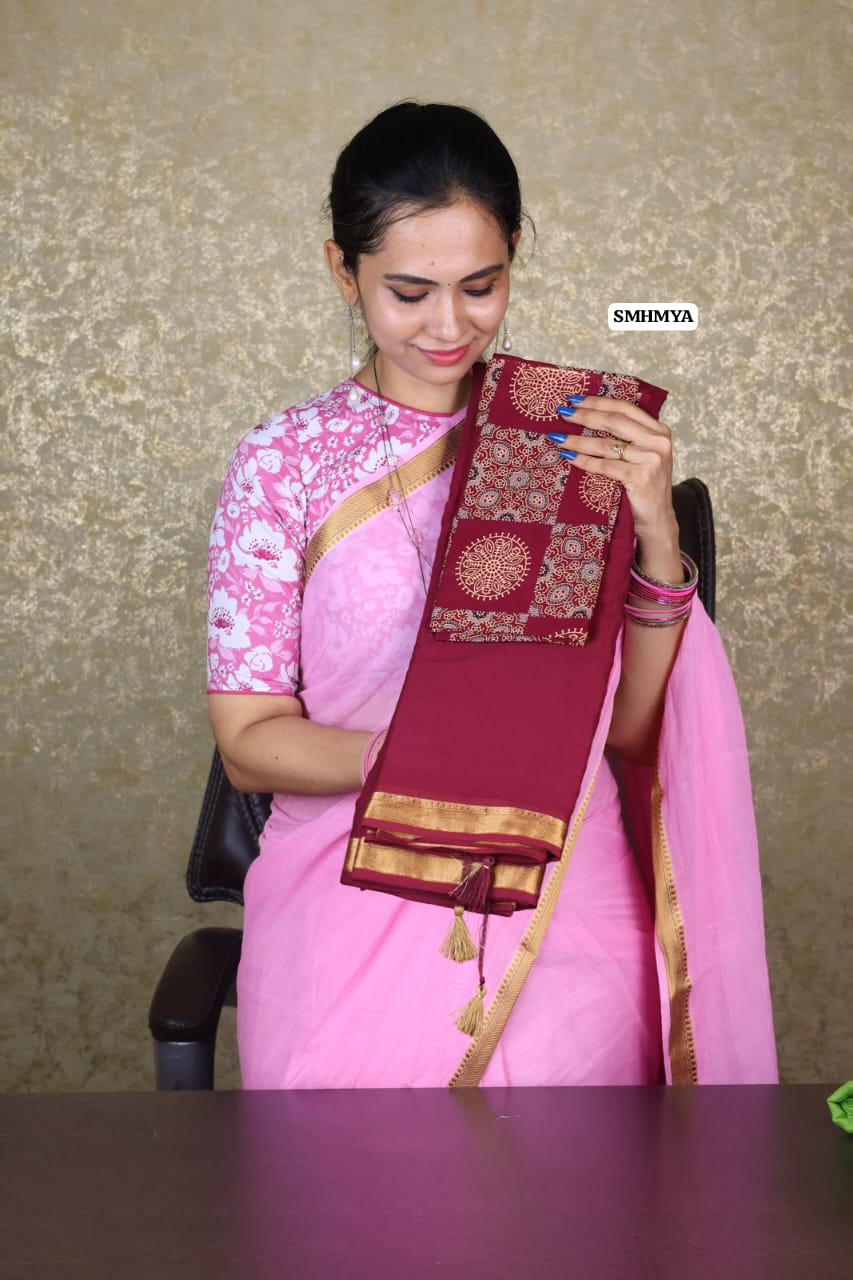 Soft cotton weighless saree with blouse as in pic.🥳