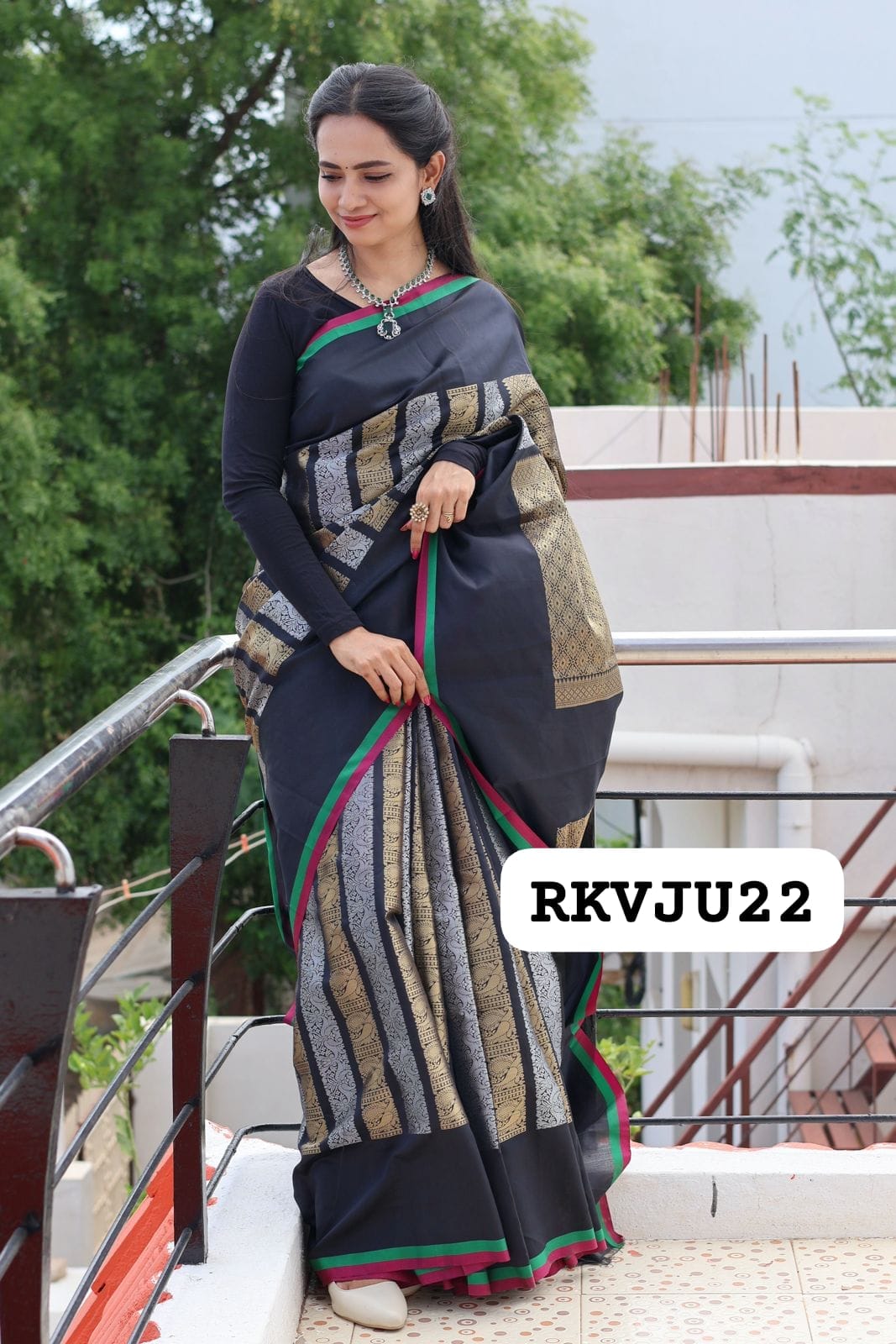 Nita Ambani inspired semi katan soft silk saree 🥳