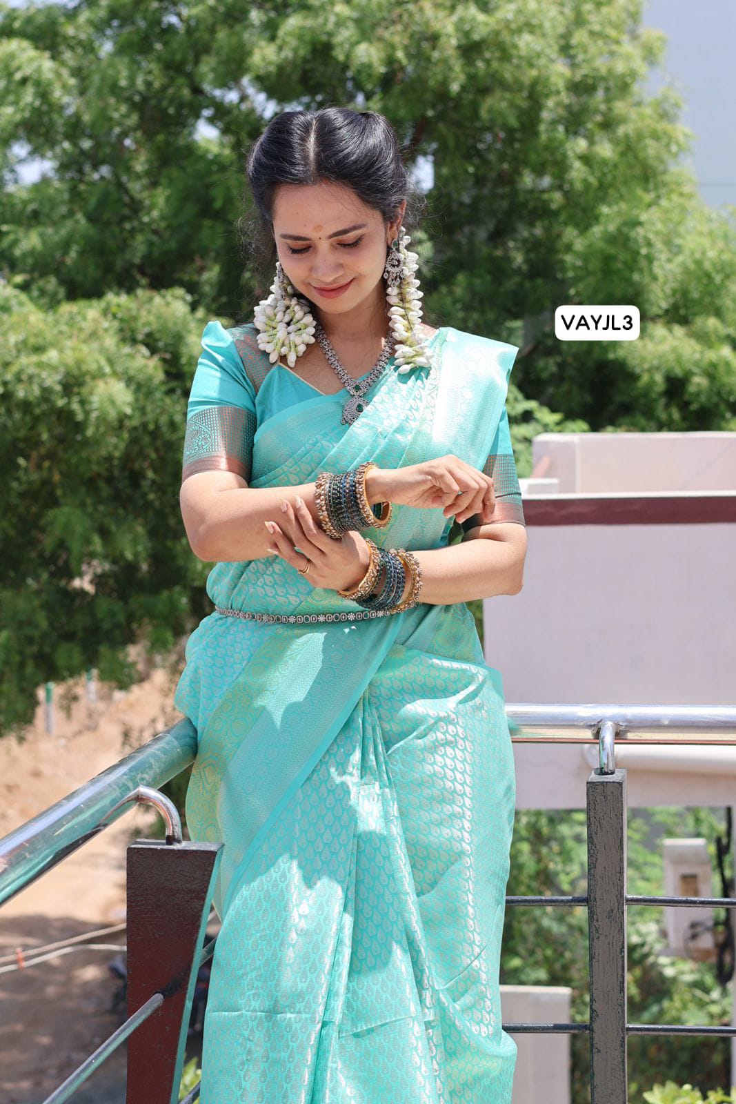 bridal .katan .semi soft silk saree with zari weaving🥳