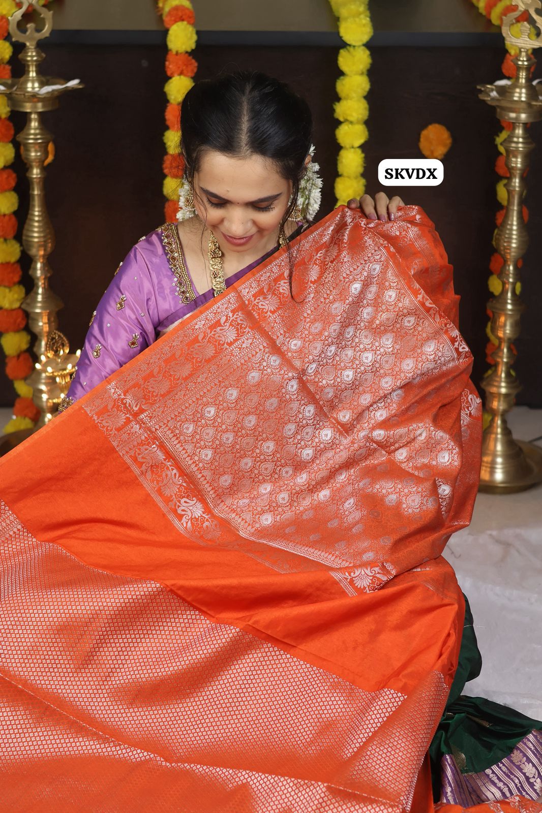 Banarasi semi soft silk saree 🥳