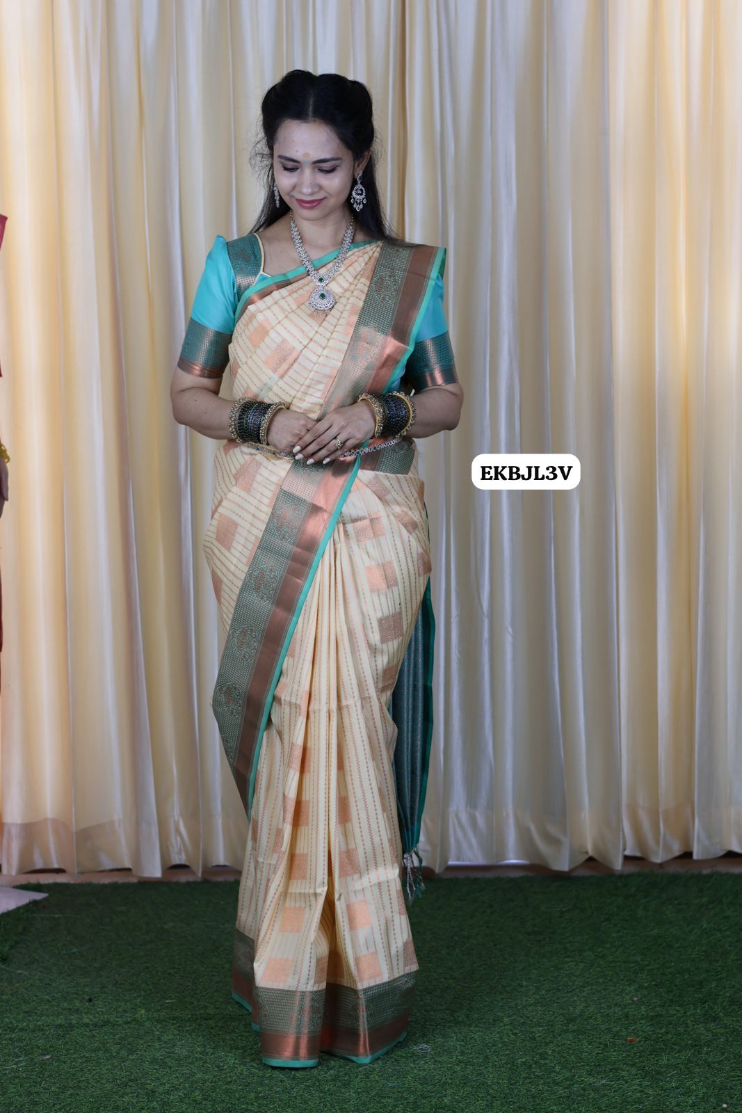 Semi soft silk saree. with zari weaving blouse same as pic 🥳