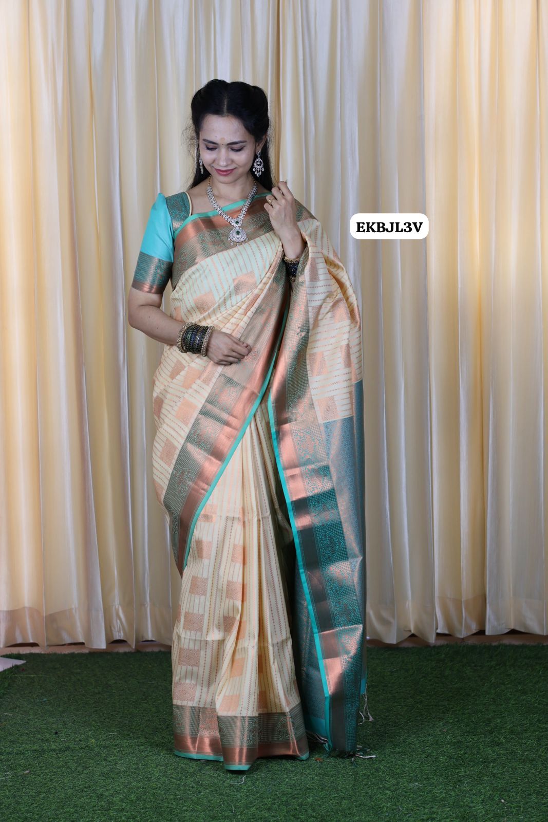 Semi soft silk saree. with zari weaving blouse same as pic 🥳