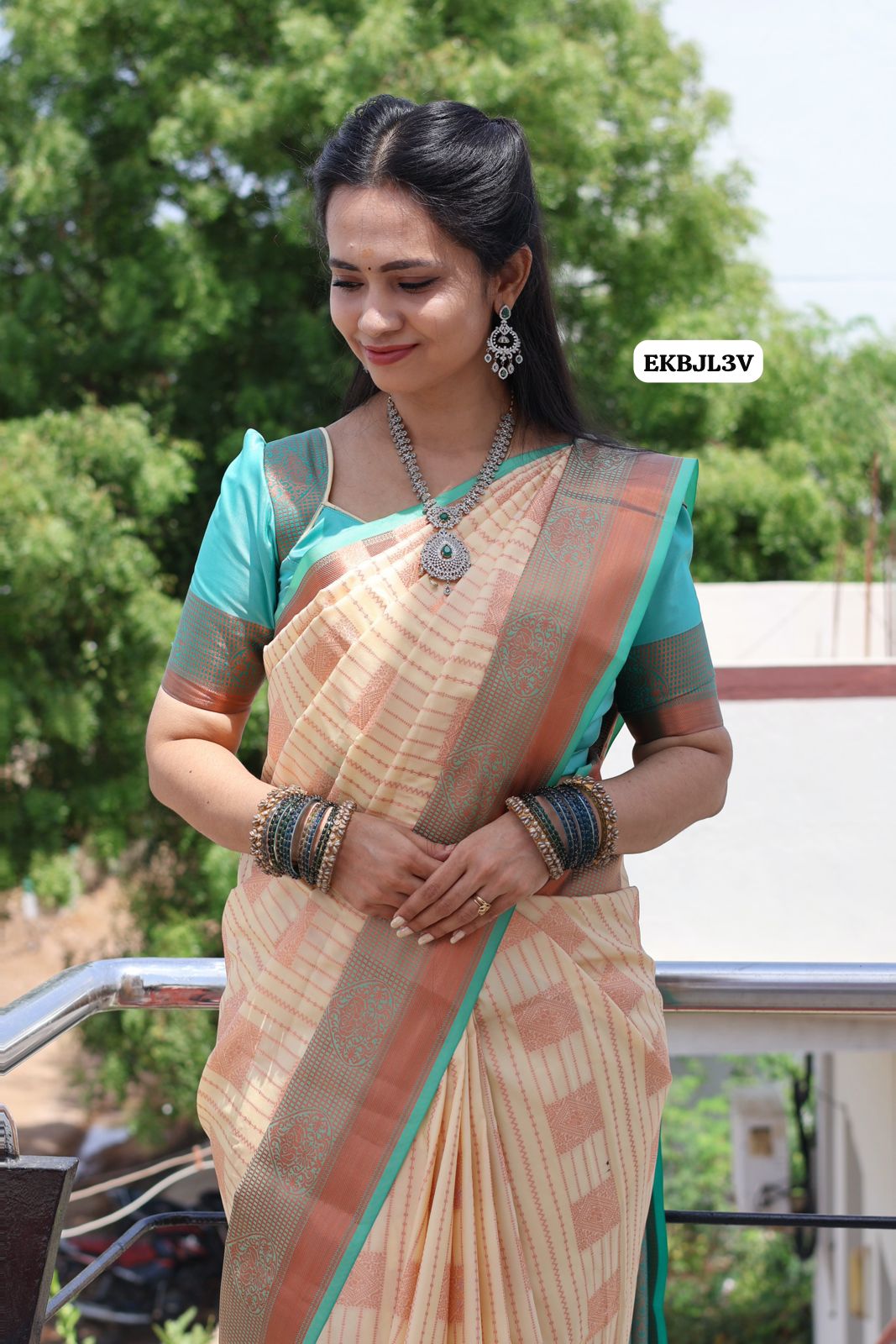 Semi soft silk saree. with zari weaving blouse same as pic 🥳