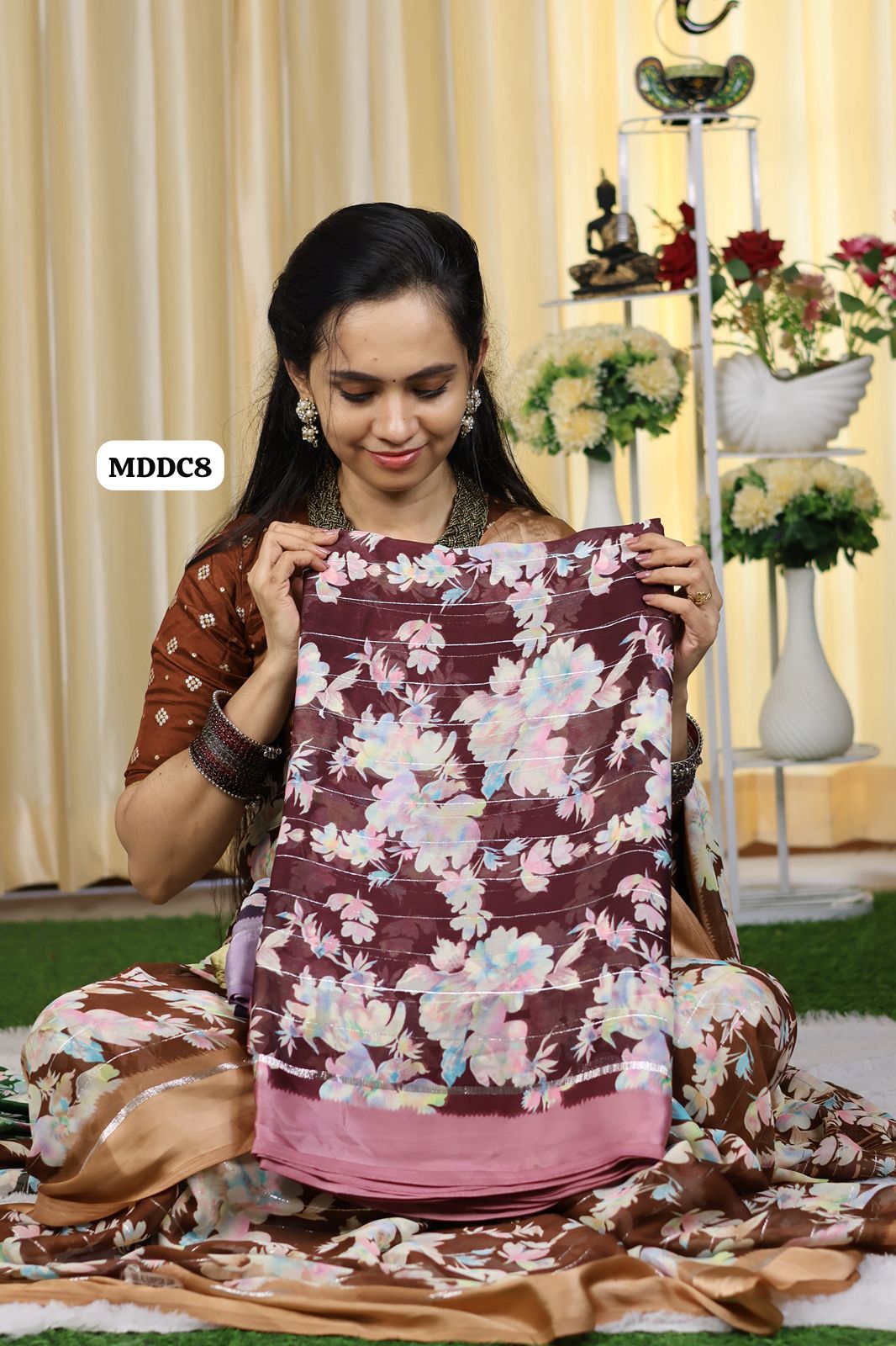 Buttery soft georgette saree with silver zari and floral Design๐๐๐โโ๏ธ