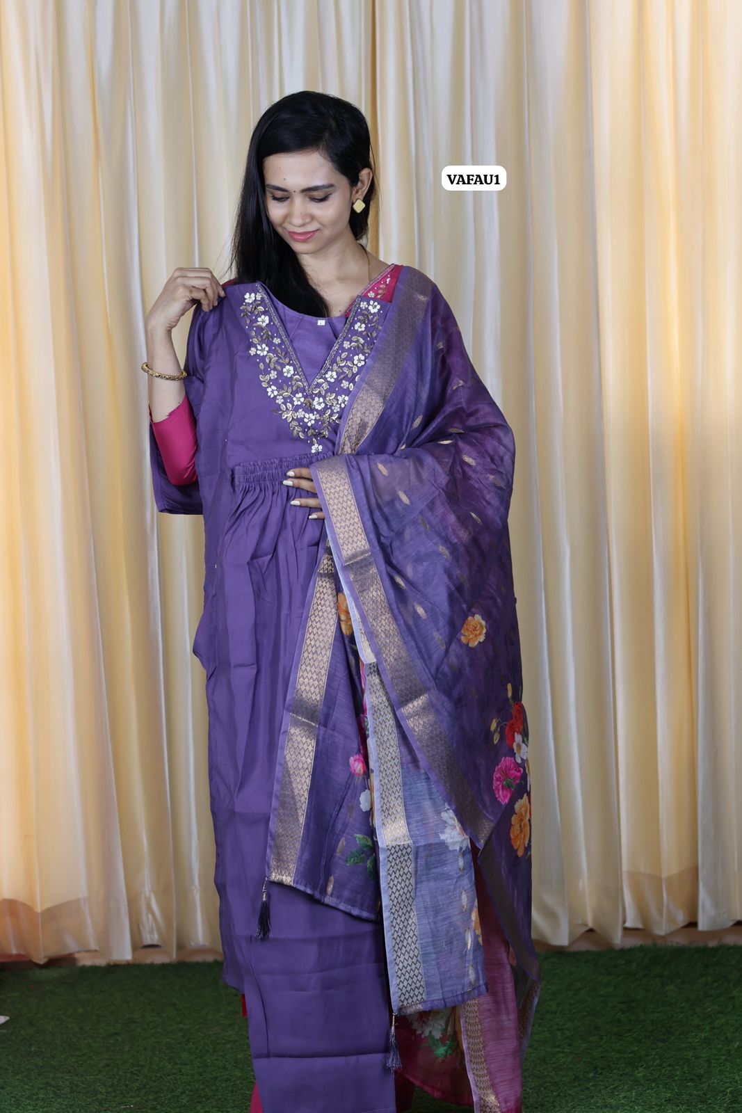 Premium Roman Silk Kurti Pant Dupatta Set with handwork and Chanderi digital print dupatta😍🥳