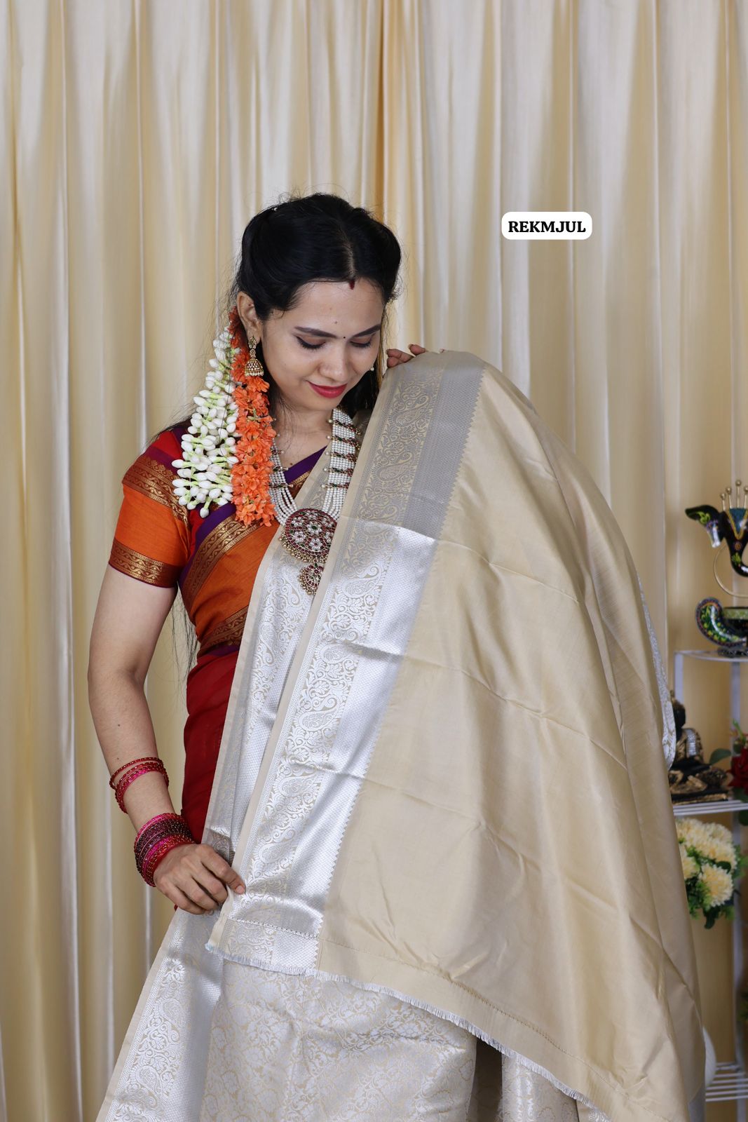 Bridal semi silk sareeš„³