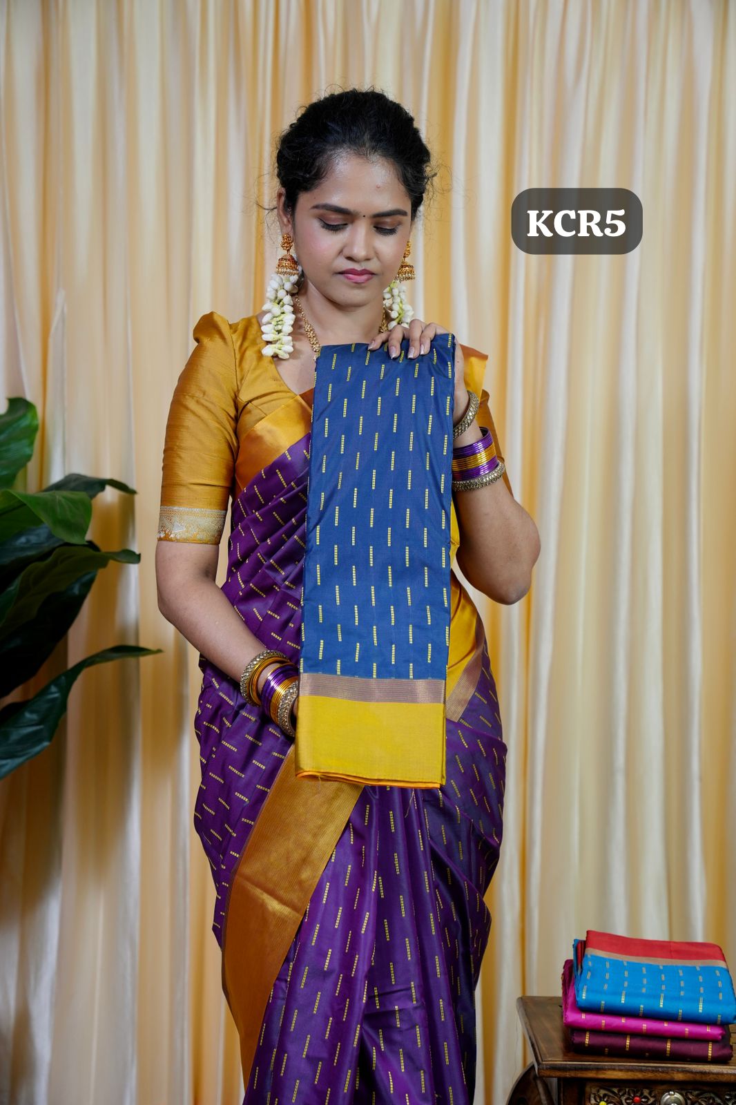 Budget Friendly Soft silk sarees🥰🥳Navy blue with yellow