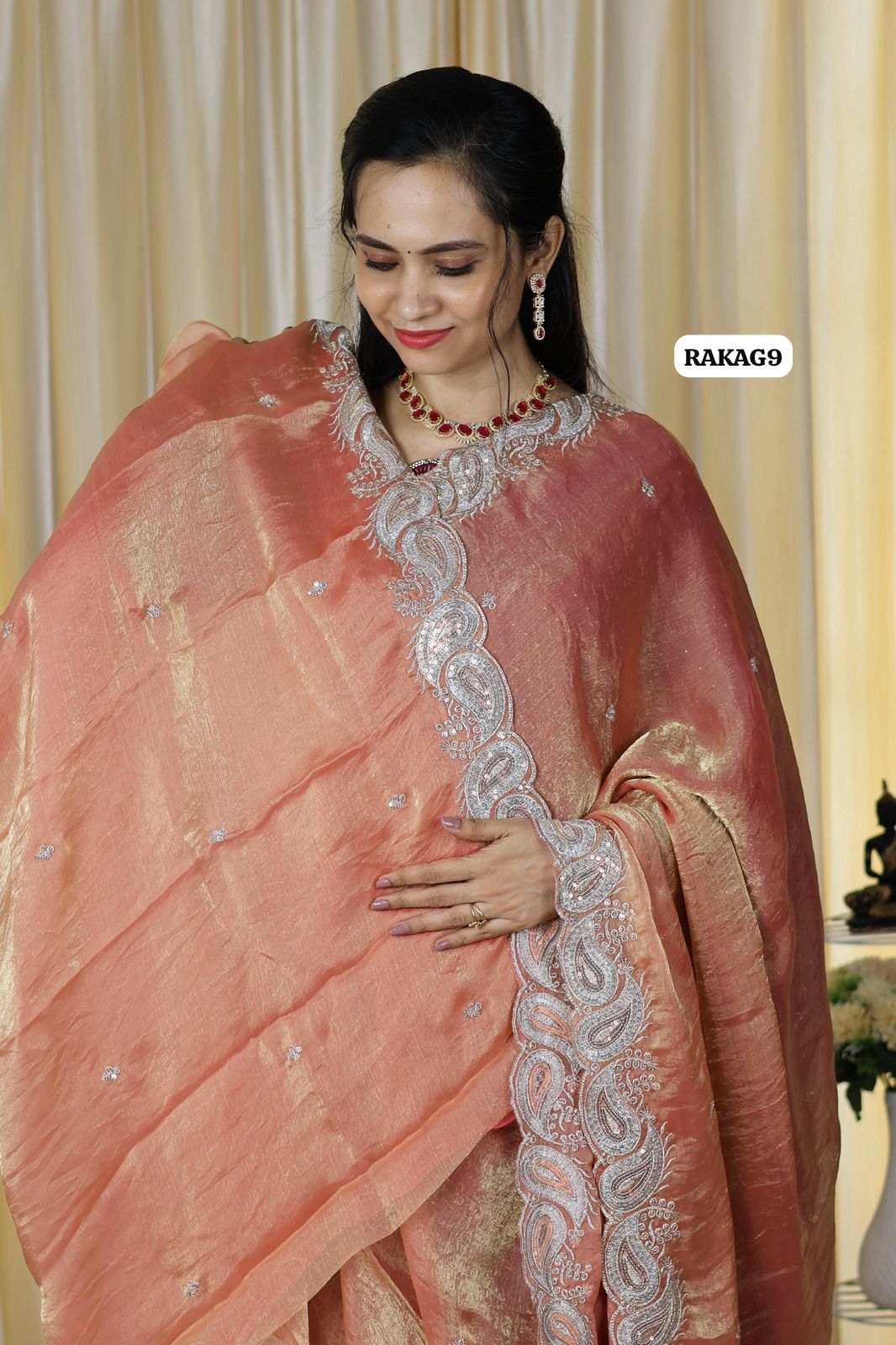 Fendy chiffon with embroidery border and blouse 🥳