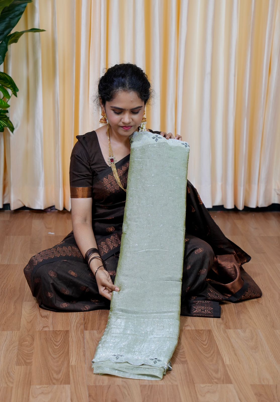 Fendy Chiffon saree🥰😎🎩