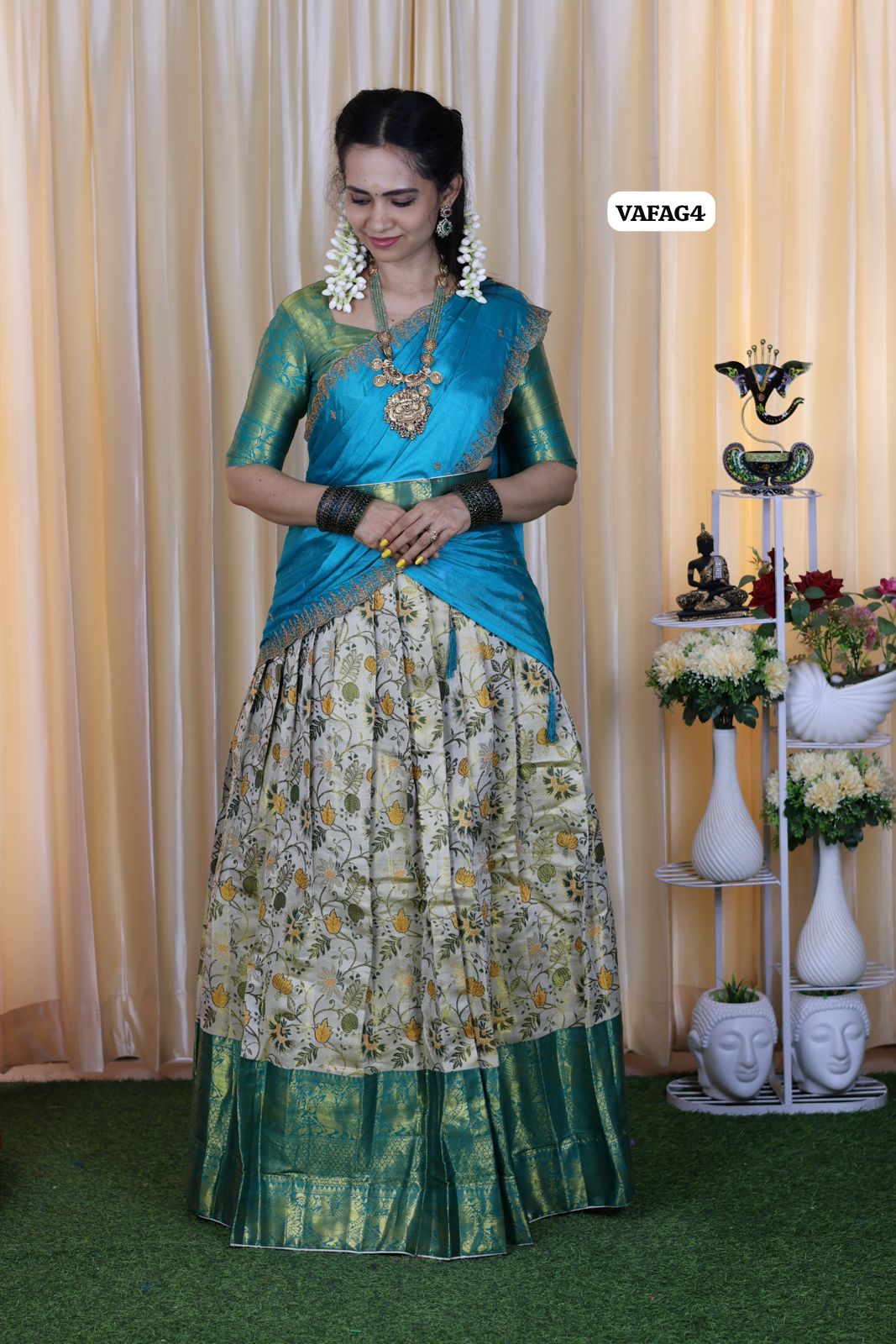 Kanchi semi silk Lehangaš„³