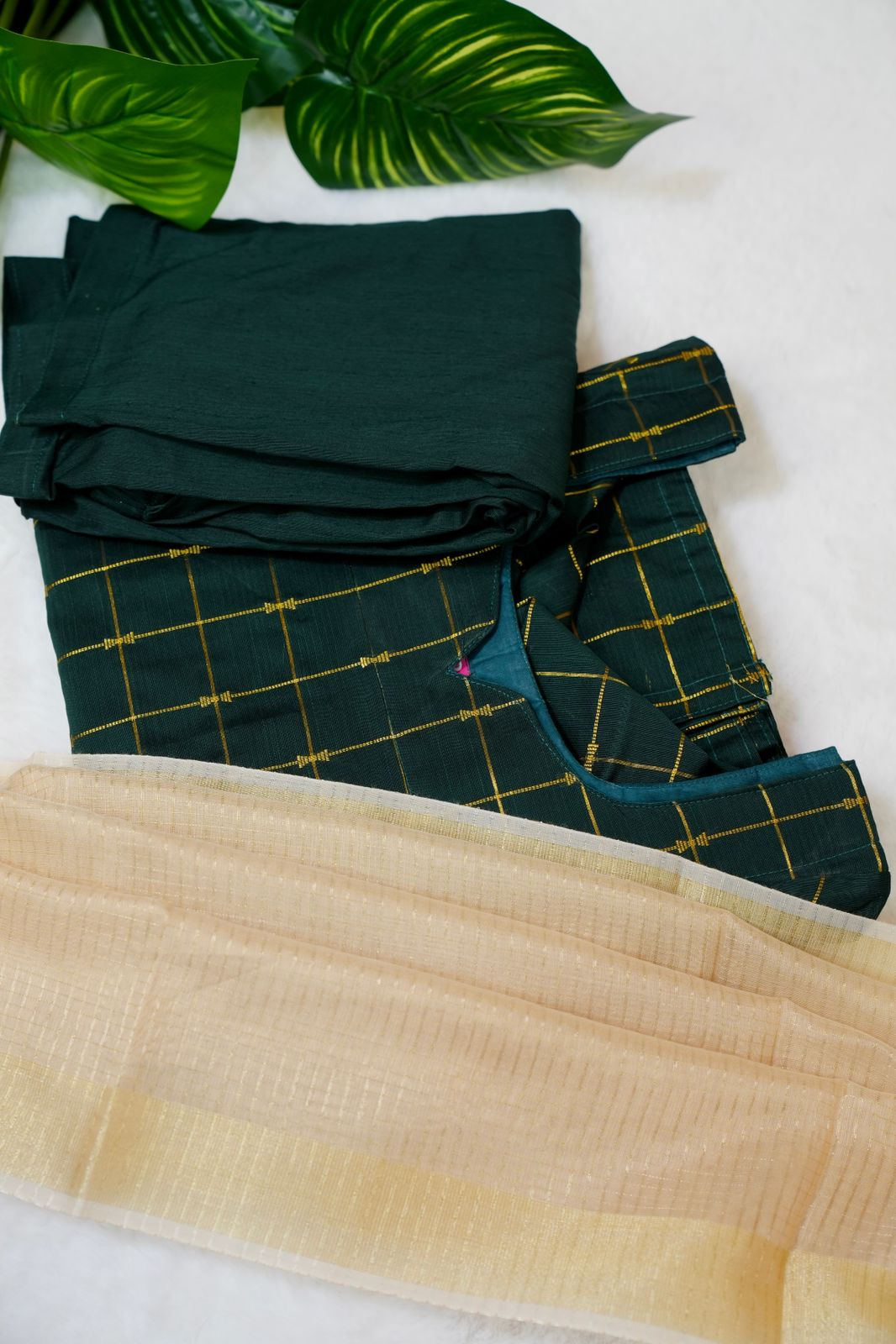 Raw silk Salwar with Gold Zari🥰😎(Stitched) (3pc set)