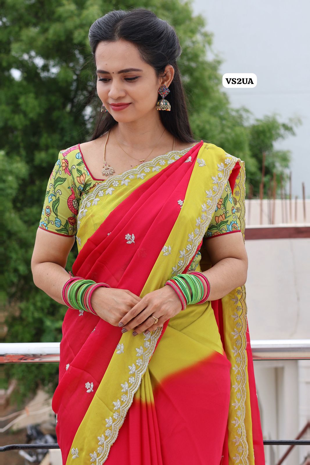Keerthi suresh inspired chinon saree with lace border and extra blouse 😍🥳