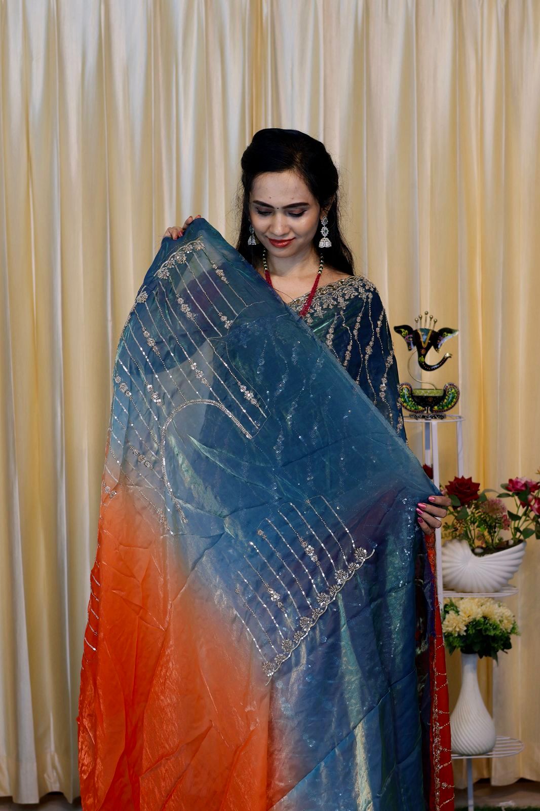 Premium Space silk with Golden heavy Katdhana work double shade🥰😎🌈offer