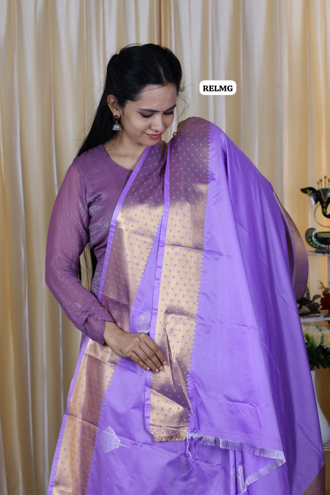 Premium kanchi semi soft silk saree with running blouse š