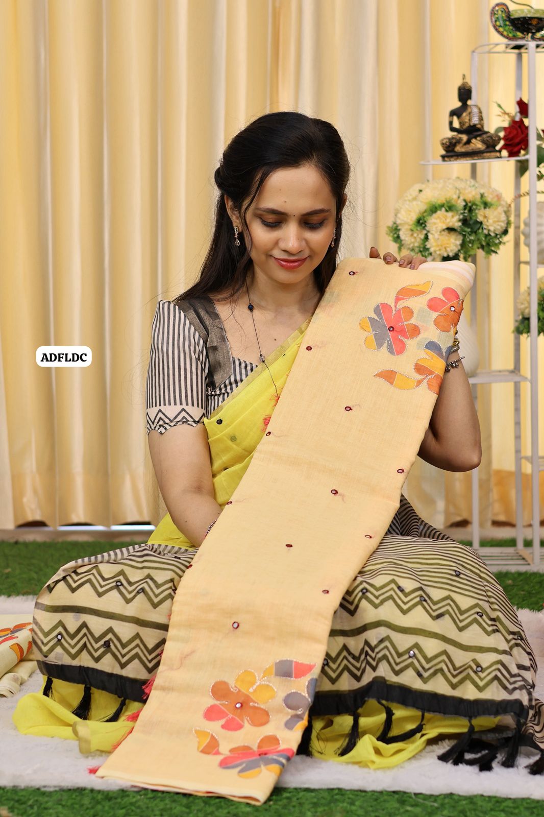 Linen chanderi saree with floral designs mirror work and thread embroidery work Colourful blouse🥳