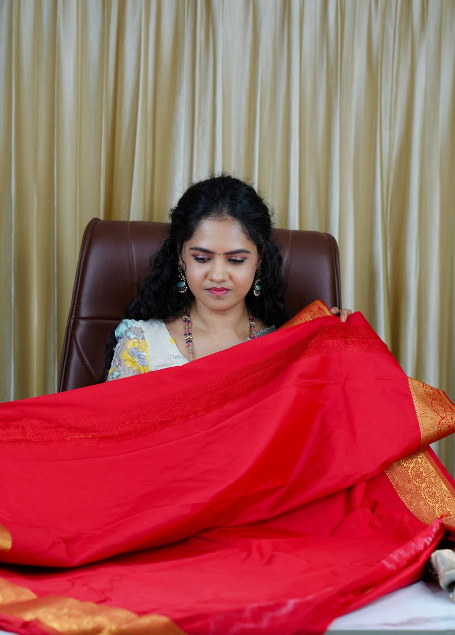 Premium bridal semi silk saree🥰🥳