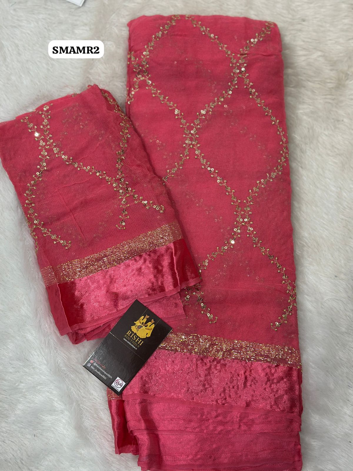 Pure georgette sarees with chumky works.š„³