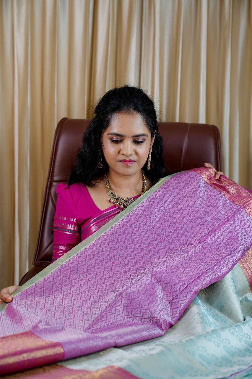 Aadi❤️ offer saree🤩