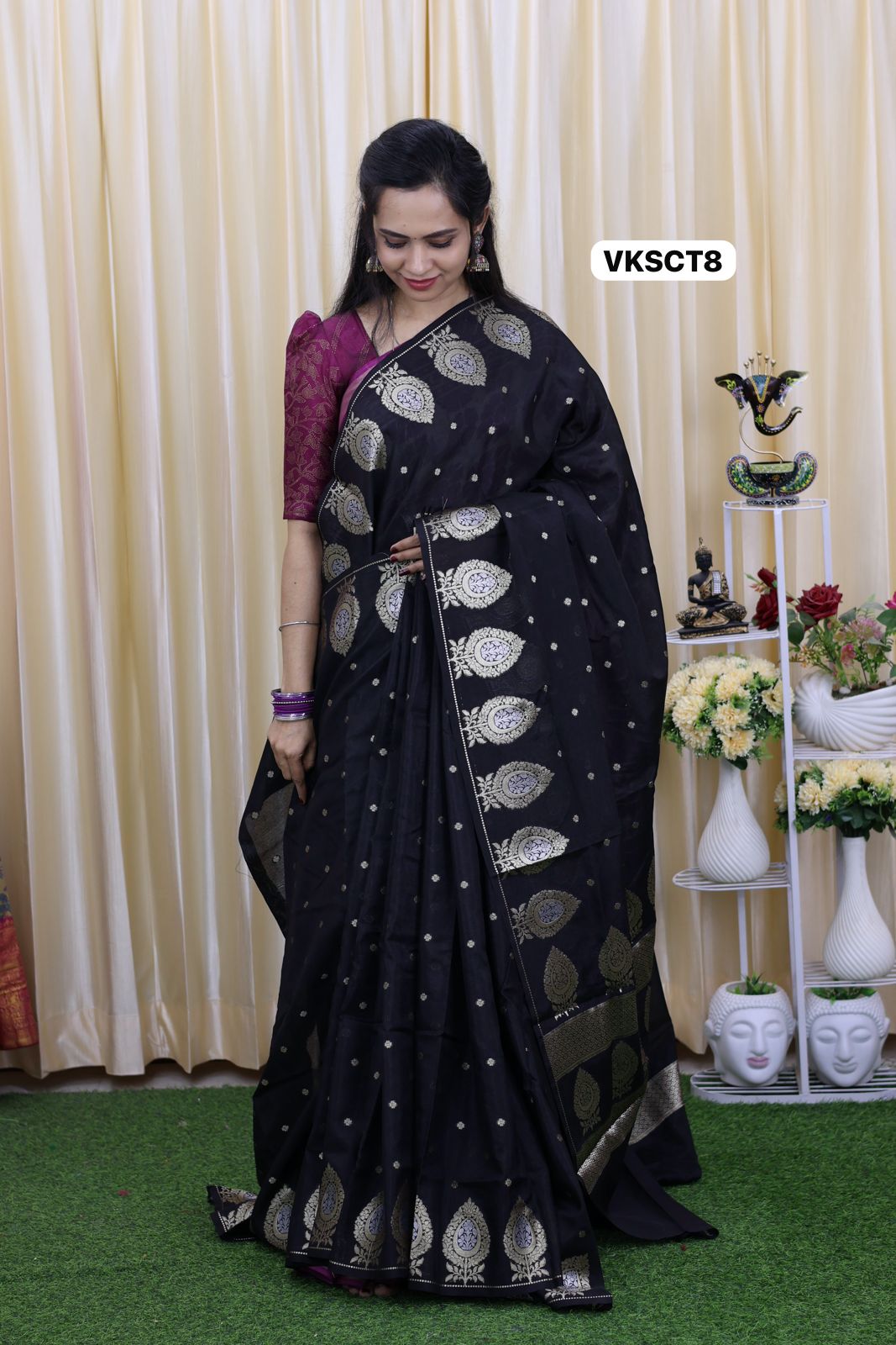 Soft warm silk saree 🥳